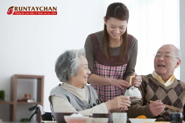 Sự quan tâm, chăm sóc của người thân trong gia đình sẽ tạo nguồn động lực to lớn cho người Parkinson
